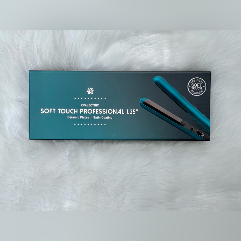 ‼️LAST ONE‼️NEW‼️FREE🎁 Evalectric Ceramic Straightener Flat iron Soft touch - Picture 3 of 7